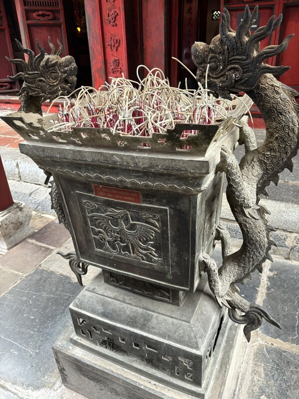 sculpture of Naga's in a thousands-year-old Chinese school in Hanoi / Vietnam.