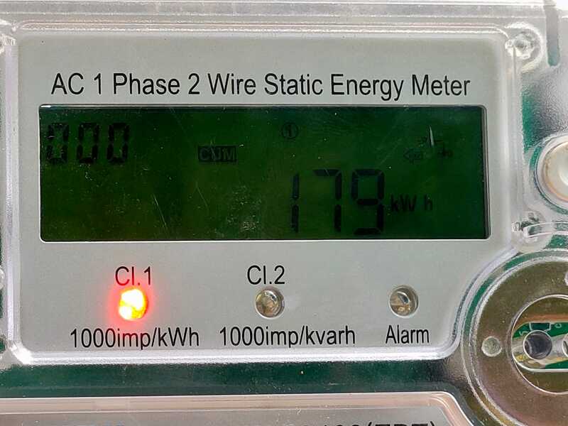 display of the exchanged new kWh meter